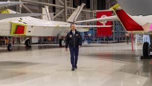 Haluk Görgün, KAAN hangarını ziyaret etti Geliştirme, test ve üretim adımlarını eş zamanlı yürütüyoruz