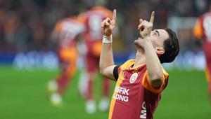 Galatasarayda Yunus ve Icardinin gecesi Maça damga vurdular