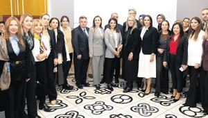 Bir kalp atışı, bir fırça darbesi, binlerce umut