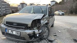 Eskişehirde zincirleme kaza: 6 yaralı