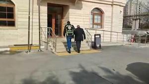 Esenyurt’ta servis şoförü ile sürücü kavgası kamerada: İki sürücüye para cezası