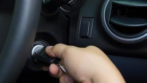 Kontağı hemen kapatan yandı Aracı sanayiden kurtaran 30 saniye kuralı