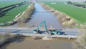 Büyük Menderes yine taştı