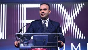 Bakan Kacır: 2030a dek 10 milyar dolarlık veri merkezi ve yapay zeka yatırımını harekete geçireceğiz