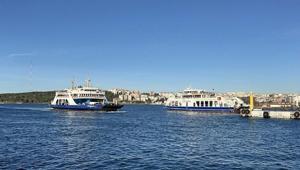 Bozcaada ve Gökçeada feribot seferlerine fırtına engeli