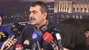 Bakan Tekinden Ramazan etkinlikleri ile ilgili eleştirilere yanıt: Sırça köşklerinde yaşıyorlar