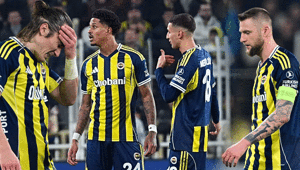 Fenerbahçede stoper krizi Tedesconun planı belli oldu Fenerbahçede stoper krizi Tedesconun planı belli oldu