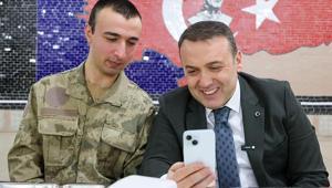 İftar sofrasında Validen Mehmetçike sürpriz