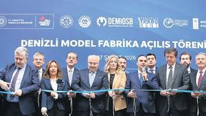 ‘Milli teknoloji hamlesinin merkezinde gençler var’