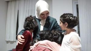 Bakan Göktaş, şehit aileleri ve devlet himayesindeki çocukları ziyaret etti