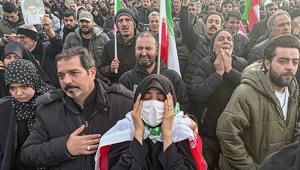 İranda halk sokaklara indi Hamaneyin ölümünden sonra neler yaşanıyor