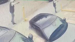 Oto sanayide kurşun yağmuru 14 ve 17 yaşındaki iki şüpheli 6 el ateş etti: Husumetimiz vardı