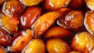 Kaynar elma suyu kilo mu verdiriyor Tarçın ve zencefil de ekliyorlar ama gerçek başka