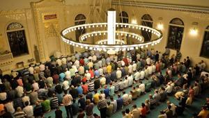 TERAVİH NAMAZI SAAT KAÇTA İL İL DİYANET TERAVİH NAMAZI VAKİTLERİ || Teravih namazı nasıl kılınır, kaç rekat, nasıl niyet edilir