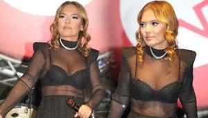 Demet Akalından sürpriz imaj değişikliği Yıllar sonra sarışın oldu