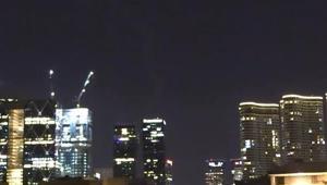 İrandan yapılan misilleme sırasında Tel Aviv semalarında güçlü patlamalar duyuldu