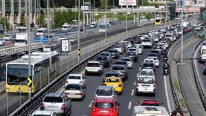 Trafikte hız limitleri ve cezalar güncellendi İşte yeni dönemin ayrıntıları...