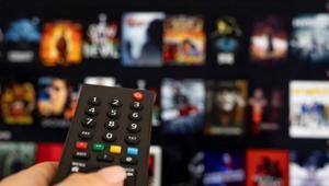 Türk halkı günde 6 saat ekran başında Dizilerin sarsılmaz egemenliği