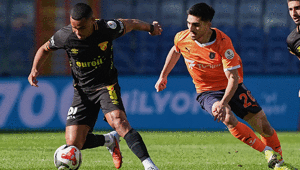 Başakşehir 2 golle kazandı Göztepenin galibiyet hasreti 5 maça çıktı