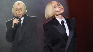 Botoks mu estetik mi Gülşen yüzündeki değişimiyle olay oldu