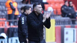 Gaziantep FKda Burak Yılmazdan istifa tepkilerine yanıt: Bu iş korkakların işi değil