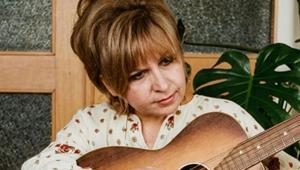 Ajda Pekkan duyurdu: Pop müziğin efsane ismiydi Usta sanatçı Ülkü Aker hayatını kaybetti