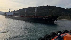 Tahıl yüklü NATO APP gemisi Çanakkale Boğazı’nda karaya oturdu
