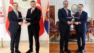 Bakan Kacır, İçişleri Bakanı Çiftçi ile Adalet Bakanı Gürleki ziyaret etti