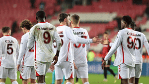 Samsunspor evinde avantaj peşinde