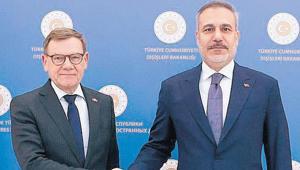 Dışişleri Bakanı Hakan Fidan: Kimse İran’da iç savaş hayali içine girmesin