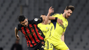 Fenerbahçe, Karagümrüke 2 golle kaybetti Zirve yarışında büyük yara aldı