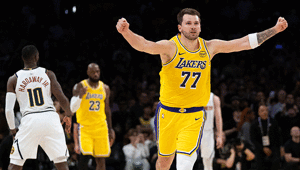 NBAde Lakers, Doncicin son saniye basketiyle Denverı devirdi