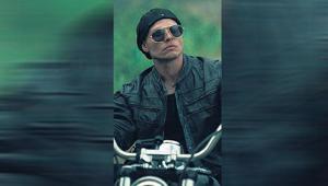 Albüm öncesi yeni tekli