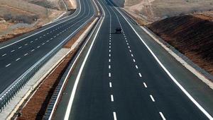 Türkiye genelinde kritik noktalarda yol çalışmaları