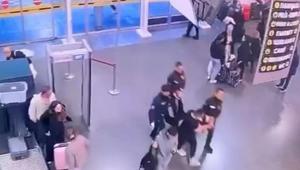 Babasını öldürdü, Bursada otogarda yakalandı O anlar kamerada