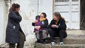 Evde tek başına olan çocuk çakmakla oynarken evi yaktı