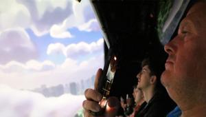 Türkiye’de bir ilk Uçan sinemaya yoğun ilgi gösterildi