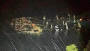 Fethiyede tekne kayalıklara çarptı 6 kişi kurtarıldı, 1 kişi kayıp