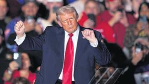 Her konuşması bir başka olay