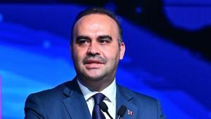 Bakan Kacırdan savunma sanayii mesajı: Türkiyenin teknoloji üretmede ulaştığı noktanın açık göstergesi
