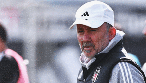 Beşiktaşta Fenerbahçe derbisi öncesi Sergen Yalçından oyuncularına uyarı