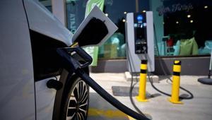 Türkiyede satılan otomobillerin yarısı elektrikli ve hibrit araçlardan oluştu