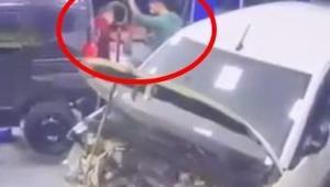 Bursa’da oto tamircisinde şiddet Telefona baktın diyerek çırağı dövdü