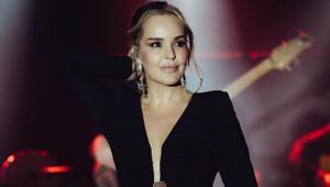 Uyuşturucu soruşturmasında gözaltına alınmıştı Şarkıcı Bengüden ilk açıklama