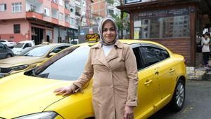 2 çocuk annesi direksiyon başında Rize’de kadın taksici azmiyle takdir topluyor