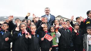 Bakan Tekin ‘depo okul’ sistemini anlattı: Öğrenci yerine öğretmen taşınacak