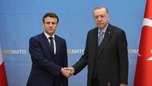 Cumhurbaşkanı Erdoğan ile Fransa Cumhurbaşkanı Macron telefonda görüştü Gündemde ateşkes vardı