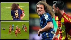 Kayserispor-Fenerbahçe maçında ortalık karıştı Sarı-lacivertli ekip kırmızı kart bekledi