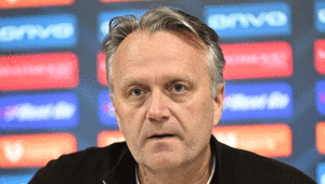 Kayserispor Teknik Direktörü Erling Moeden Fenerbahçe ve Tedescoya sert sözler