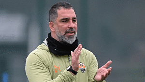 Arda Turanlı Shakhtar Donetsk’in maçında hava saldırısı alarmı